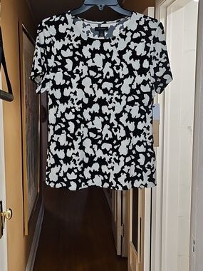 Halogen Black and White Abstract Print Short Sleeve Tee
